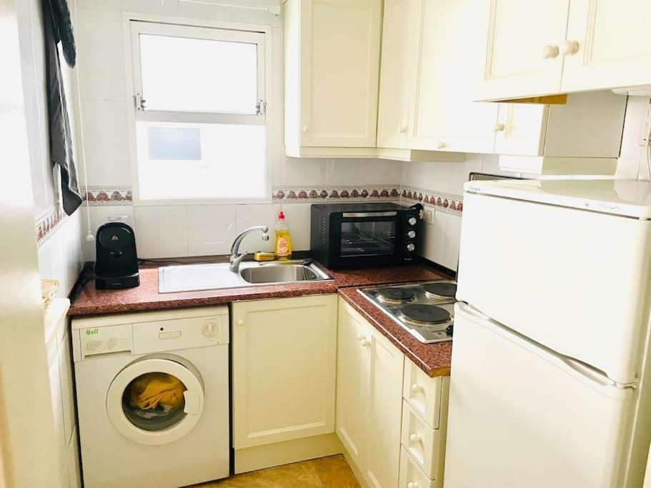 Charming Apartment Τορεβιέχα Εξωτερικό φωτογραφία
